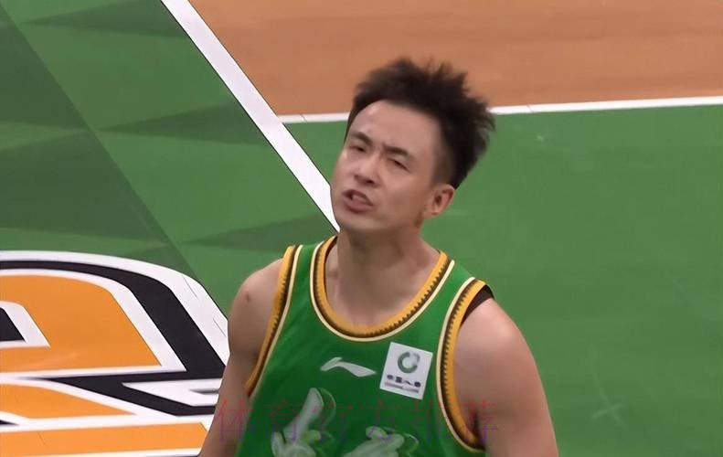 辽宁男篮主场对阵新疆 赵继伟确定复出迎来赛季首秀 辽宁男篮主场对阵新疆 赵继伟确定复出迎来赛季首秀